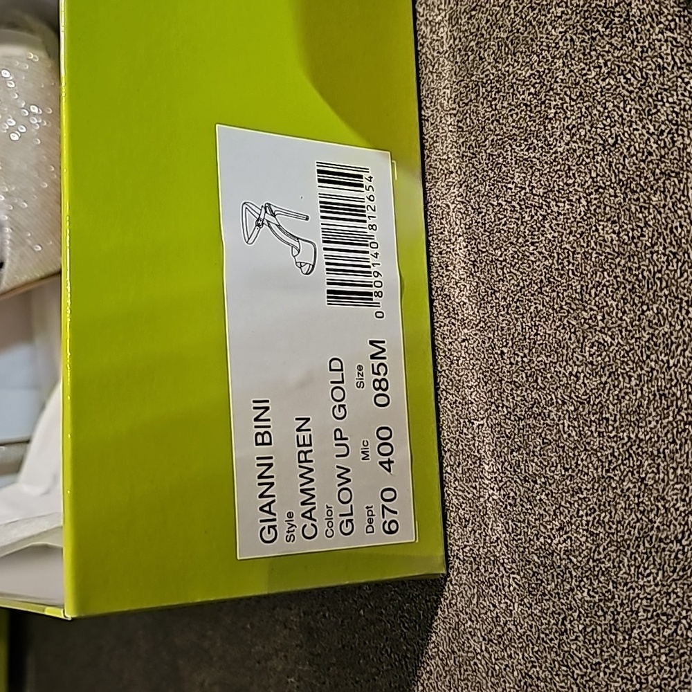 Gianni Bini heels - Picture 4 of 6